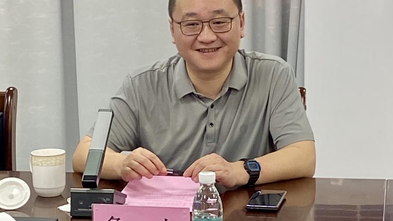 稳压二极管：揭秘其工作原理与选型要点
