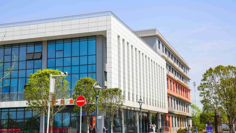 六层线路板：揭秘其报价背后的参数奥秘