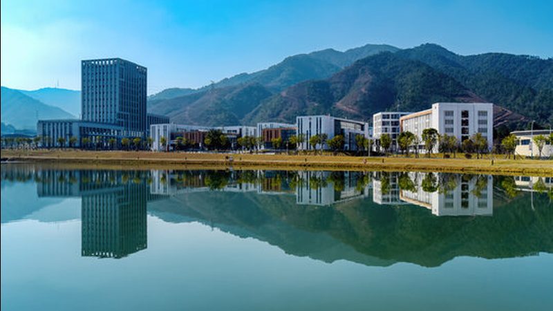 电子元件批发市场：揭秘供应商排名背后的逻辑